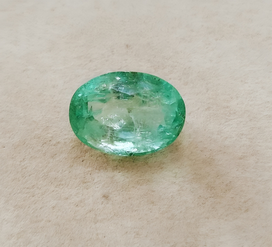 Emerald (पन्ना) Columbian - Ultra Premium