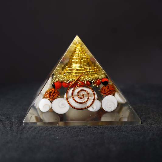 Laxmi Yantra Orgonite Pyramid( 3x3)
