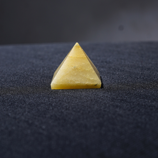 Yellow Aventurine Pyramid – 1 inch