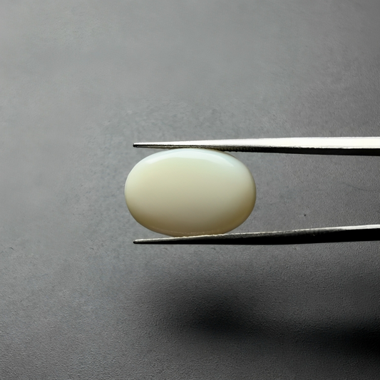 Plain Opal (दूधिया पत्थर) - Average