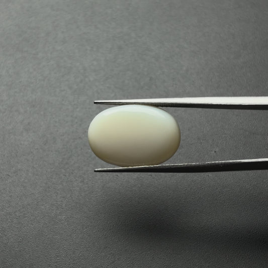 Plain Opal (दूधिया पत्थर) - Average