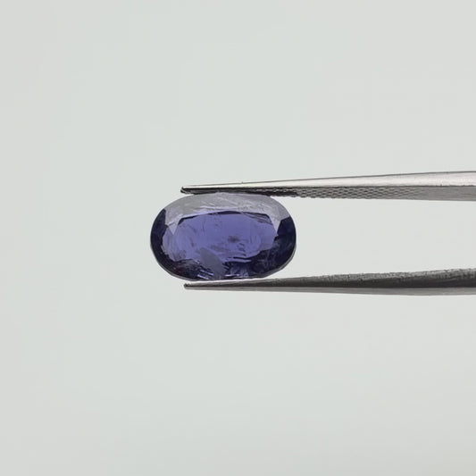 Iolite (नीली) - Ultra Premium